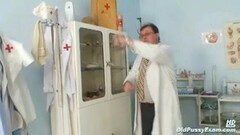 Nada visits her gyno doctor for mature pussy speculum gyno exam Thumb