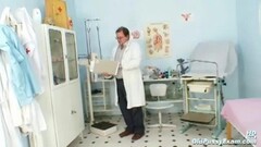 Mature Vladimira gets her pussy properly gyno examined by kinky gyno doctor Thumb